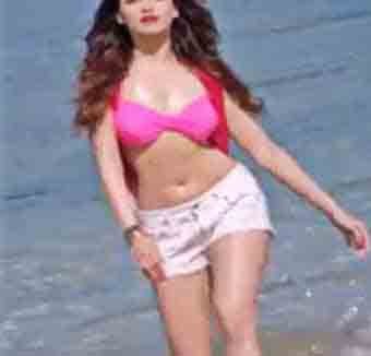 Divyangi Mumbai Escorts